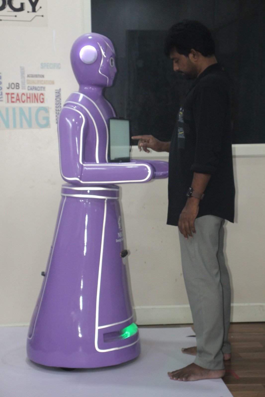 Robo Rani robot at an event