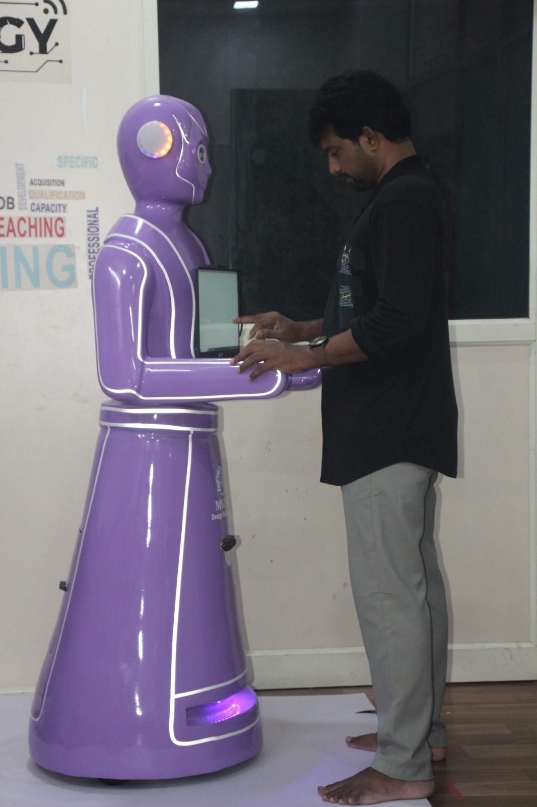 Robo Rani robot at an event